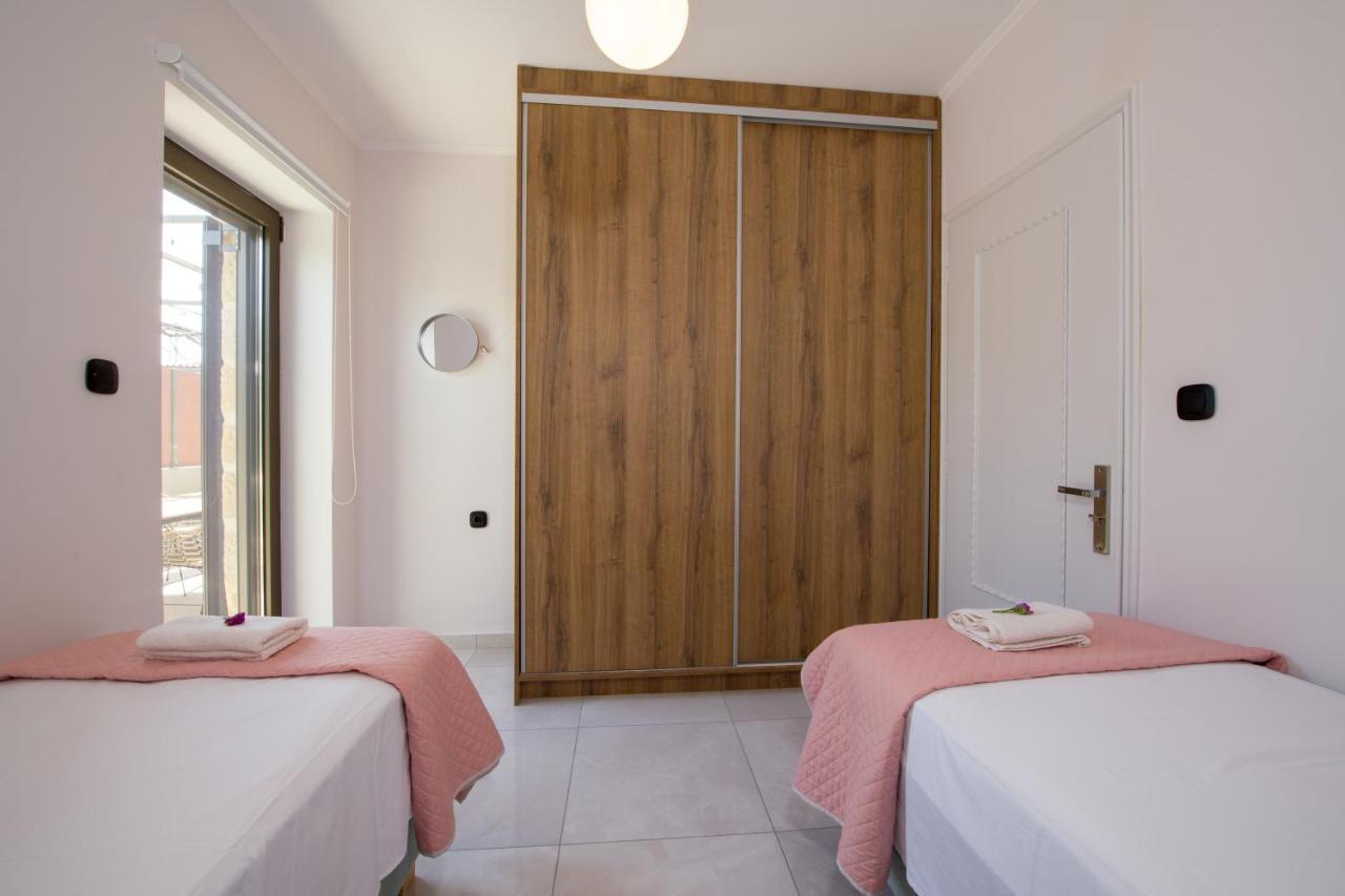 Anastasia & Maria Luxury Holiday home *